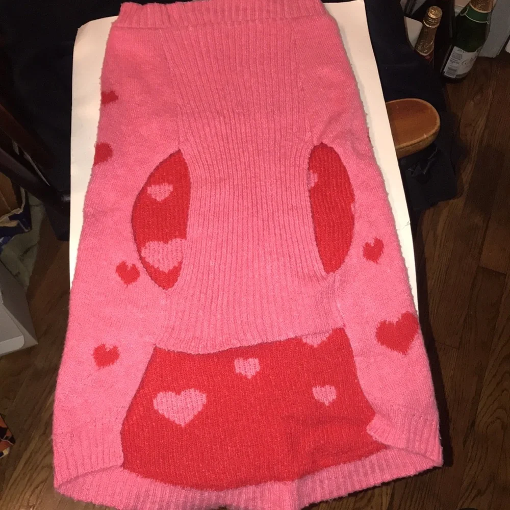 NWOT Heart Pet Sweater